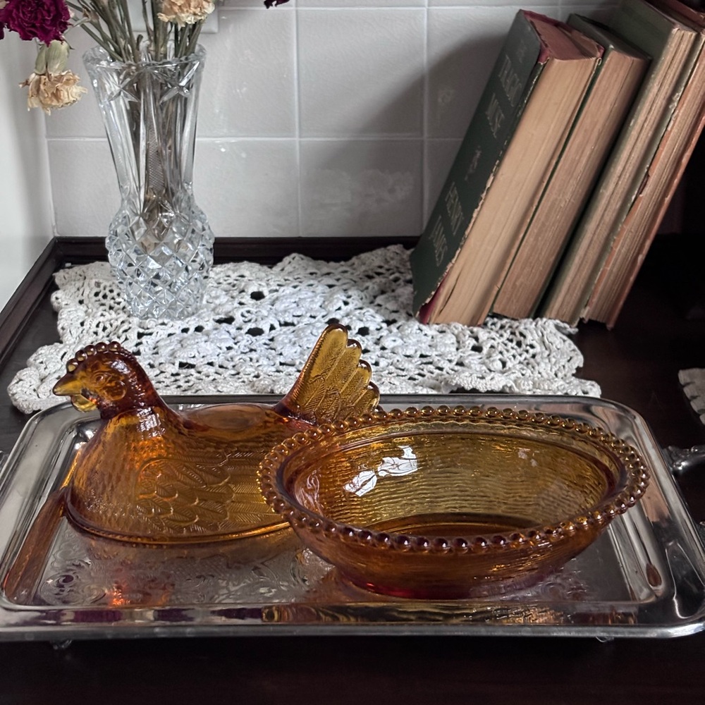 Vintage Indiana Glass Amber Hen on Nest Fairy Light - Picture 4 of 9